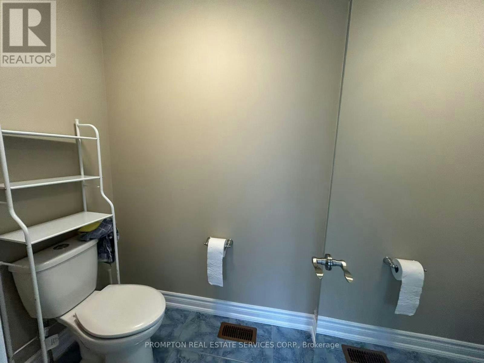 101 Madison Heights Boulevard, Markham, ON, L6C 2E3 - 17