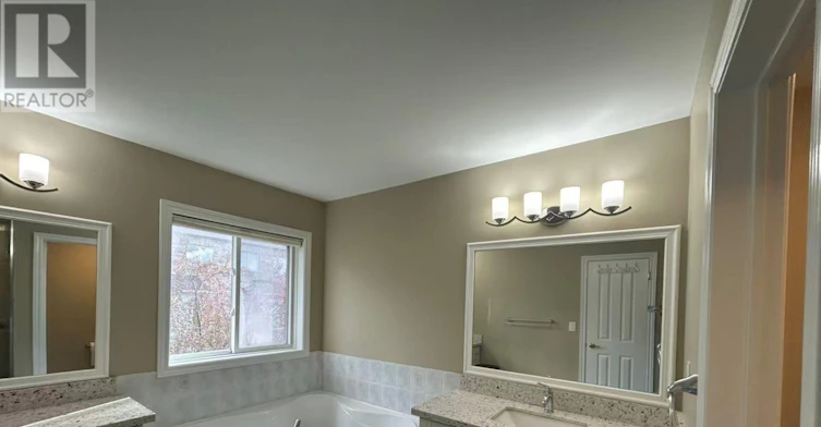 101 Madison Heights Boulevard, Markham, ON, L6C 2E3 - 16