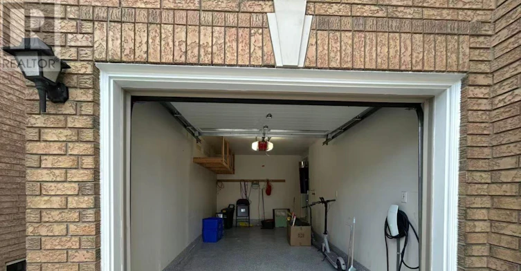101 Madison Heights Boulevard, Markham, ON, L6C 2E3 - 32