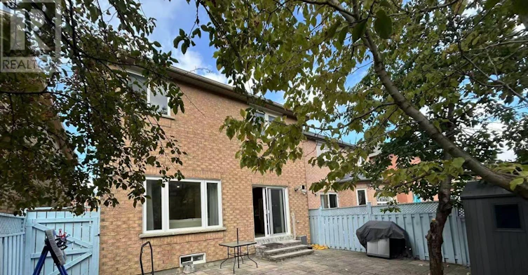 101 Madison Heights Boulevard, Markham, ON, L6C 2E3 - 23