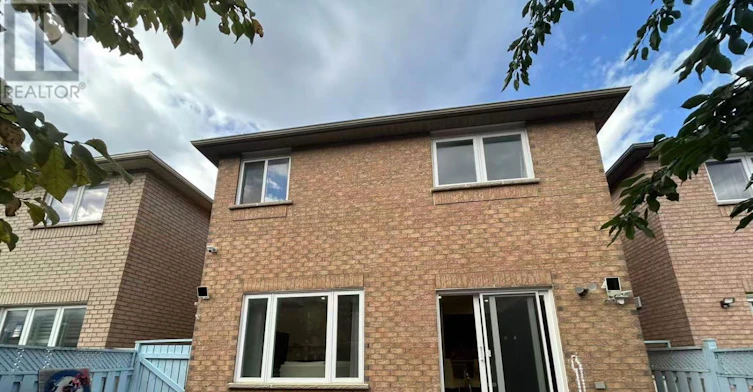 101 Madison Heights Boulevard, Markham, ON, L6C 2E3 - 24