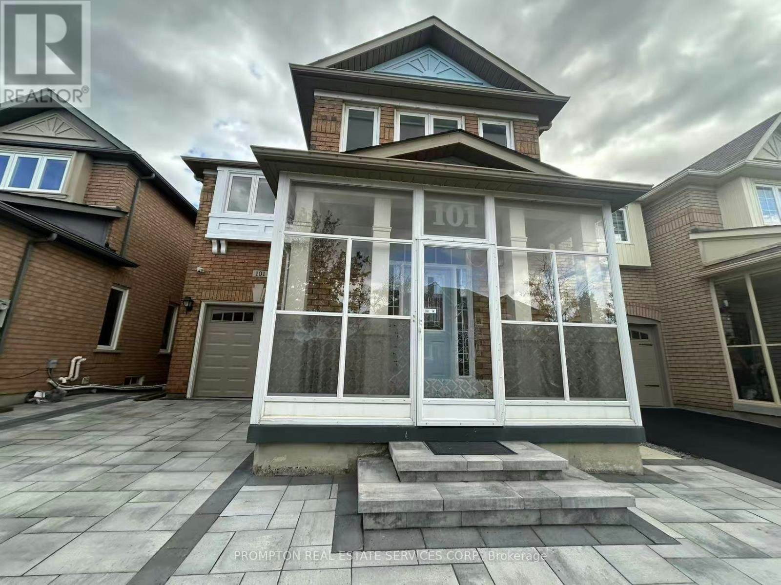 101 Madison Heights Boulevard, Markham, ON, L6C 2E3 3