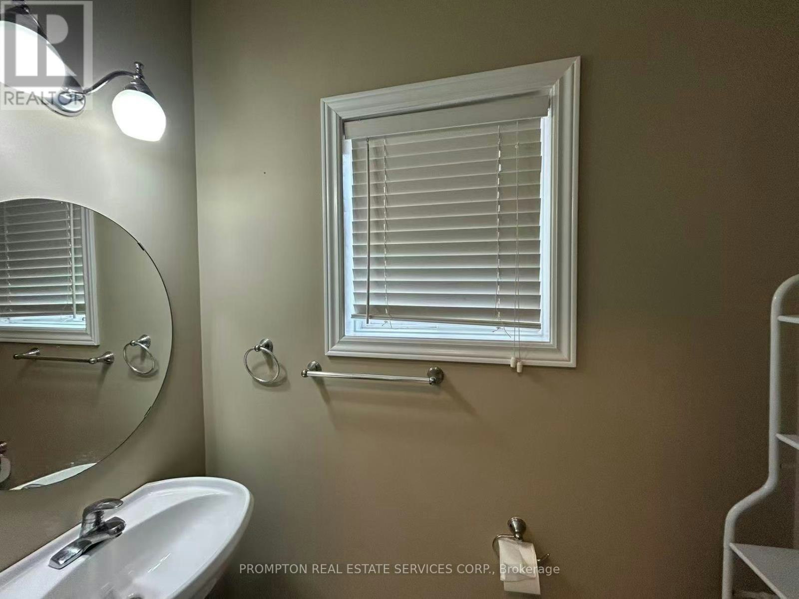101 Madison Heights Boulevard, Markham, ON, L6C 2E3 - 12