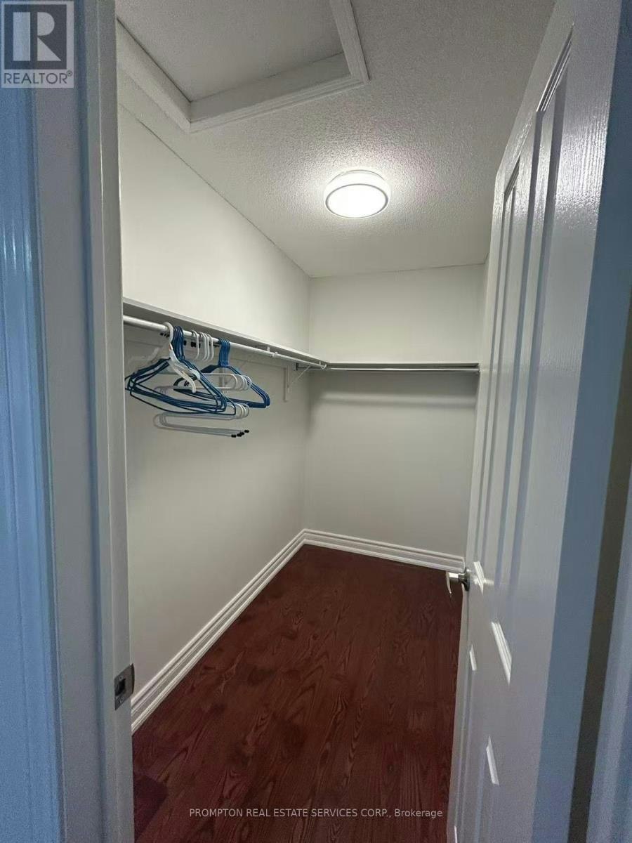 101 Madison Heights Boulevard, Markham, ON, L6C 2E3 - 14