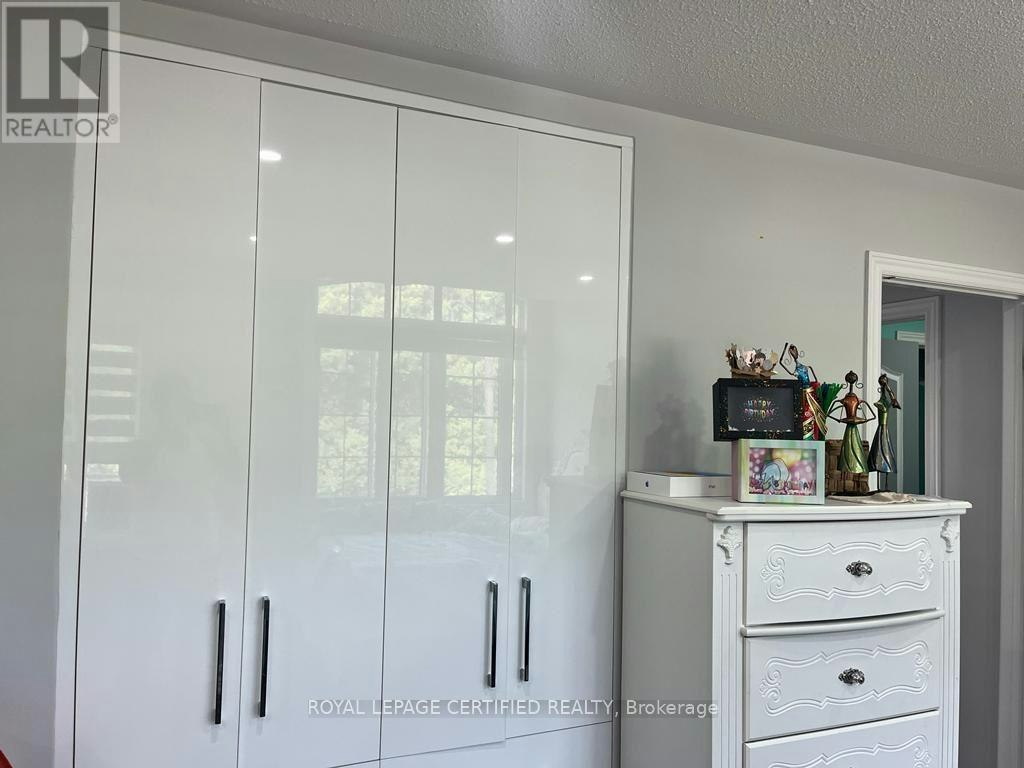 7 Richmead Road, Brampton, ON, L6X 5G9 - 5