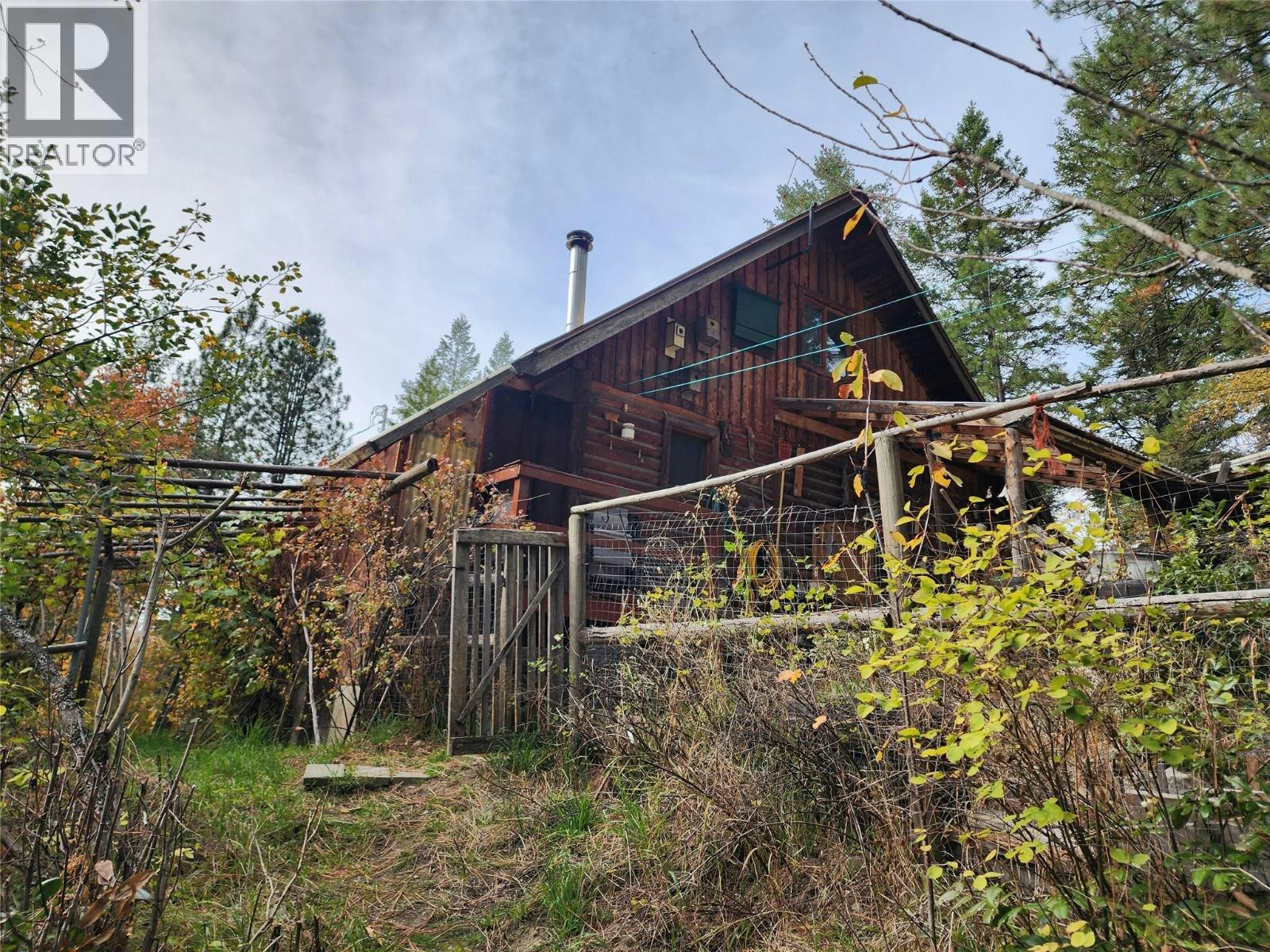 1905-1910 Snowball Creek East Road, Grand Forks, BC, V0H 1H1