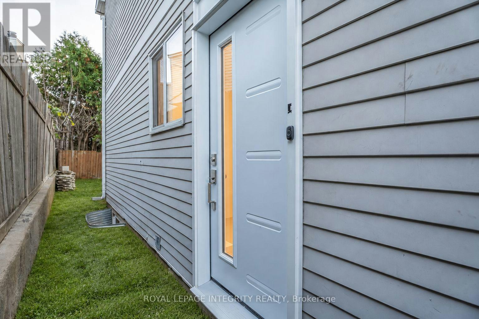A-775 Kingfisher Crescent, Ottawa, ON, K1E 2L5 - 3