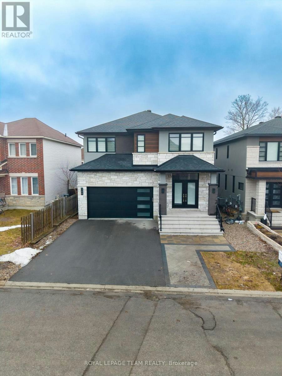 348 Abbeydale Circle, Ottawa, ON, K2K 0E9