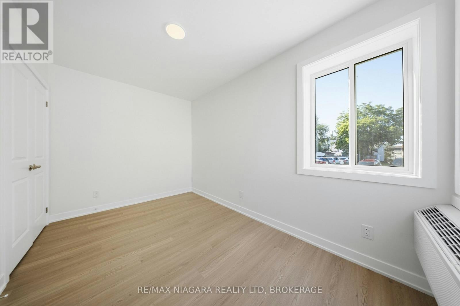 204-140 Church Street, St. Catharines, ON, L2R 3E4 - 9
