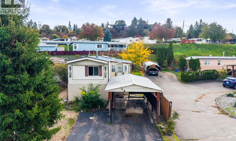 6A-15401 Kalamalka Road