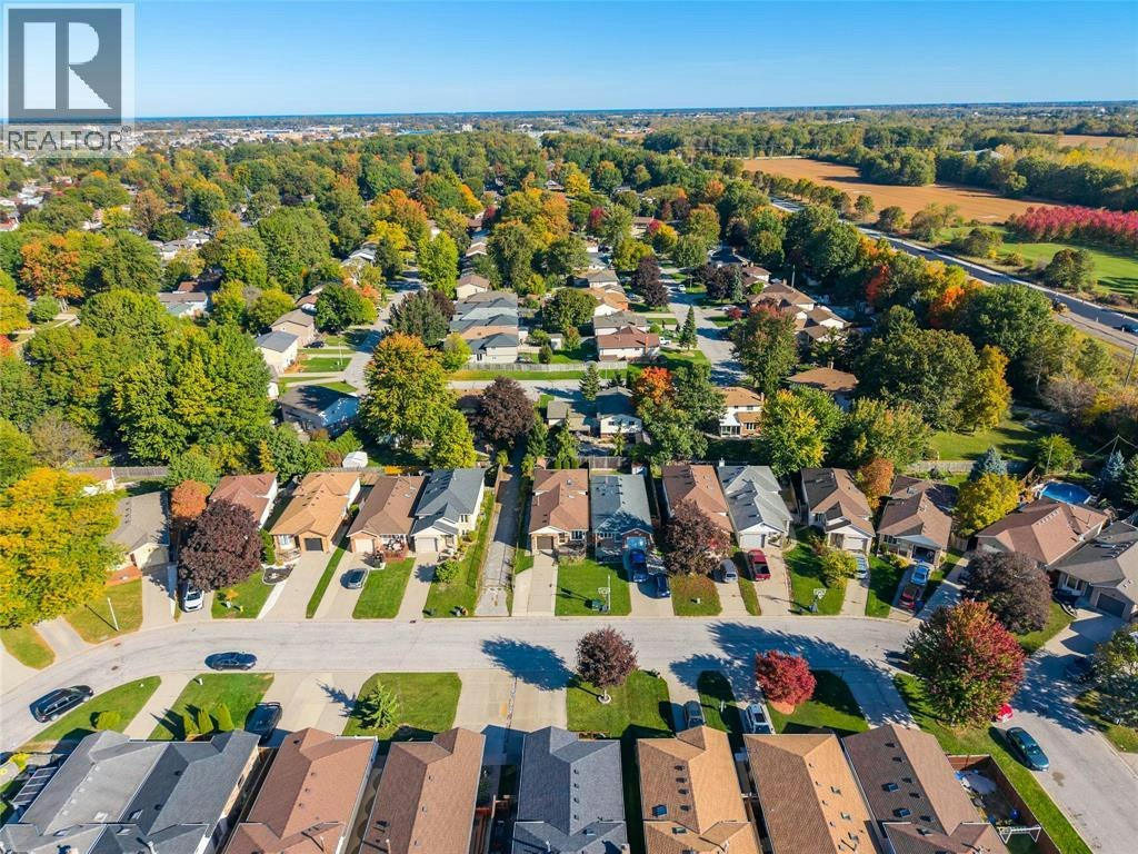 1279 Thistledown Avenue, Sarnia, ON, N7S 5A8 - 33