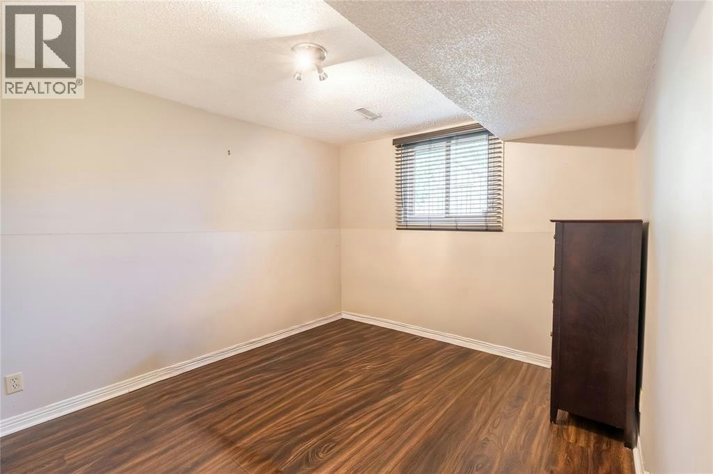 1279 Thistledown Avenue, Sarnia, ON, N7S 5A8 - 21
