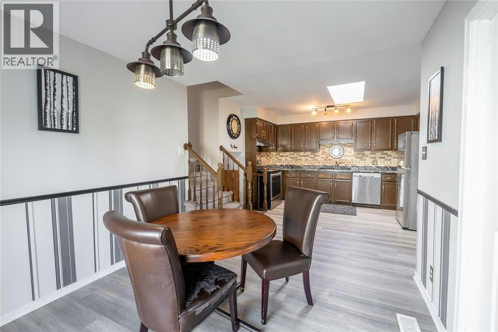 1279 Thistledown Avenue, Sarnia, ON, N7S 5A8 - 11