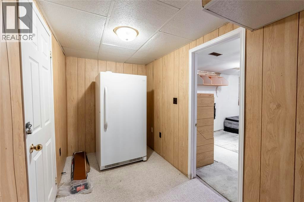 1279 Thistledown Avenue, Sarnia, ON, N7S 5A8 - 24