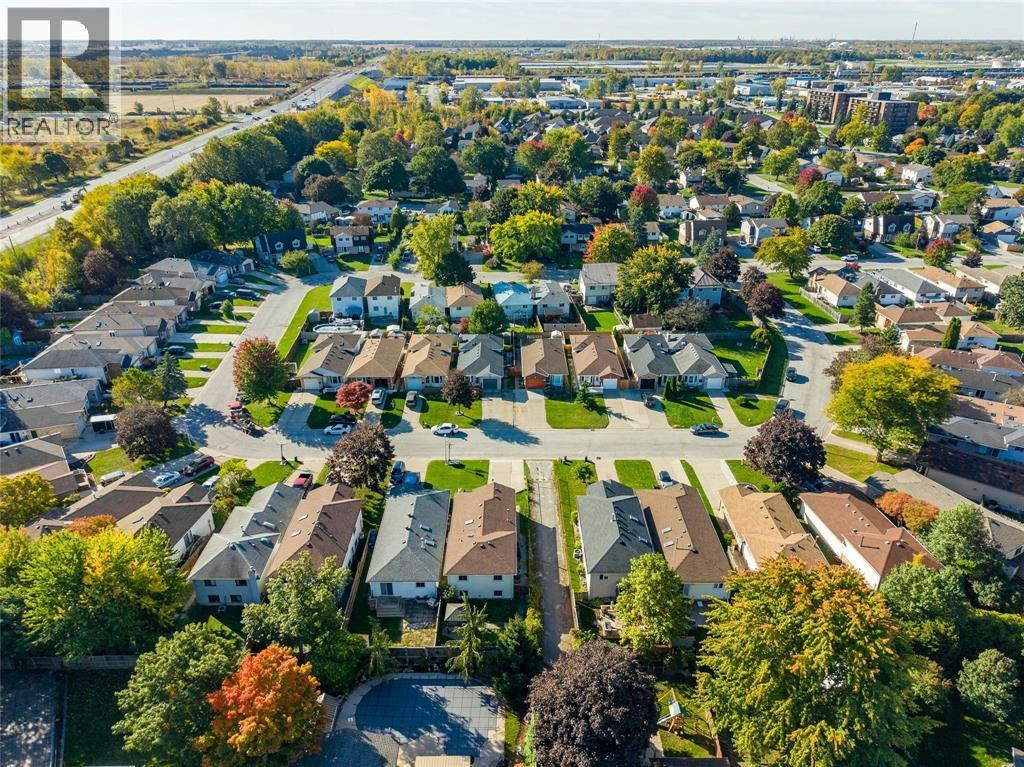 1279 Thistledown Avenue, Sarnia, ON, N7S 5A8 - 35