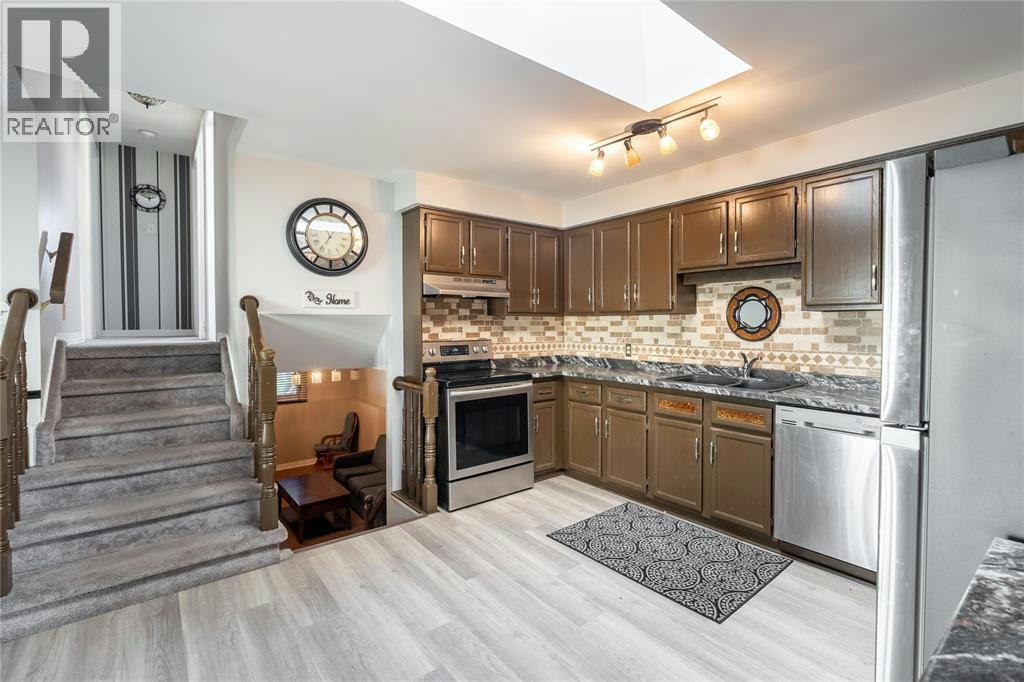 1279 Thistledown Avenue, Sarnia, ON, N7S 5A8 - 7
