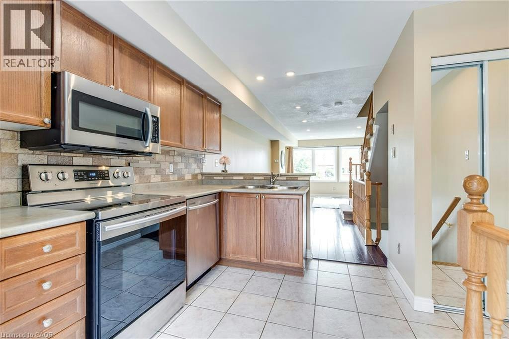 51-1751 Lampman Avenue, Burlington, ON, L7L 6W3 - 9