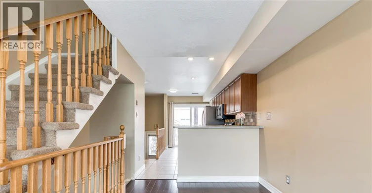 51-1751 Lampman Avenue, Burlington, ON, L7L 6W3 - 12