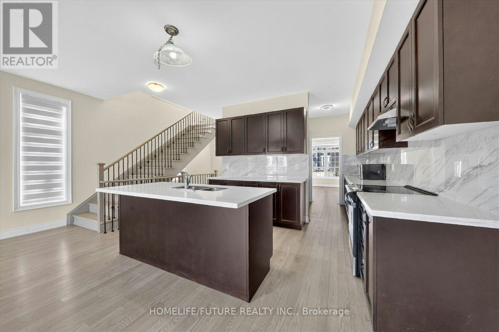 37 Andress Way, Markham, ON, L3S 0E9 - 21