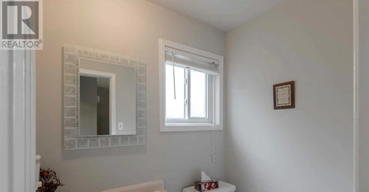 26 Ural Circle, Brampton, ON, L6R 1H3 - 11