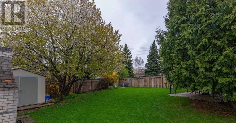 26 Ural Circle, Brampton, ON, L6R 1H3 - 16