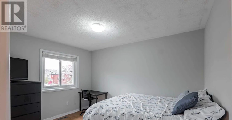 26 Ural Circle, Brampton, ON, L6R 1H3 - 8