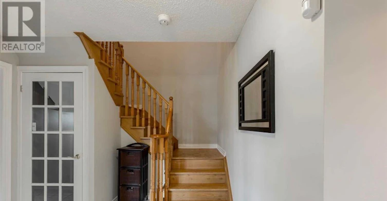 26 Ural Circle, Brampton, ON, L6R 1H3 - 3