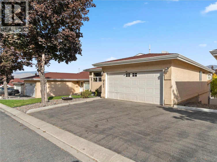 803-15 Hudson's Bay Trail, Kamloops, BC, V2C 6S6 - 2