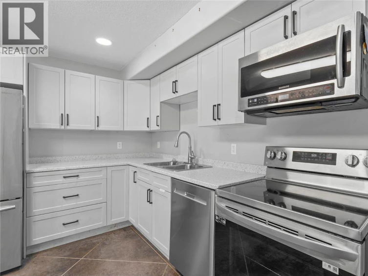 803-15 Hudson's Bay Trail, Kamloops, BC, V2C 6S6 - 34