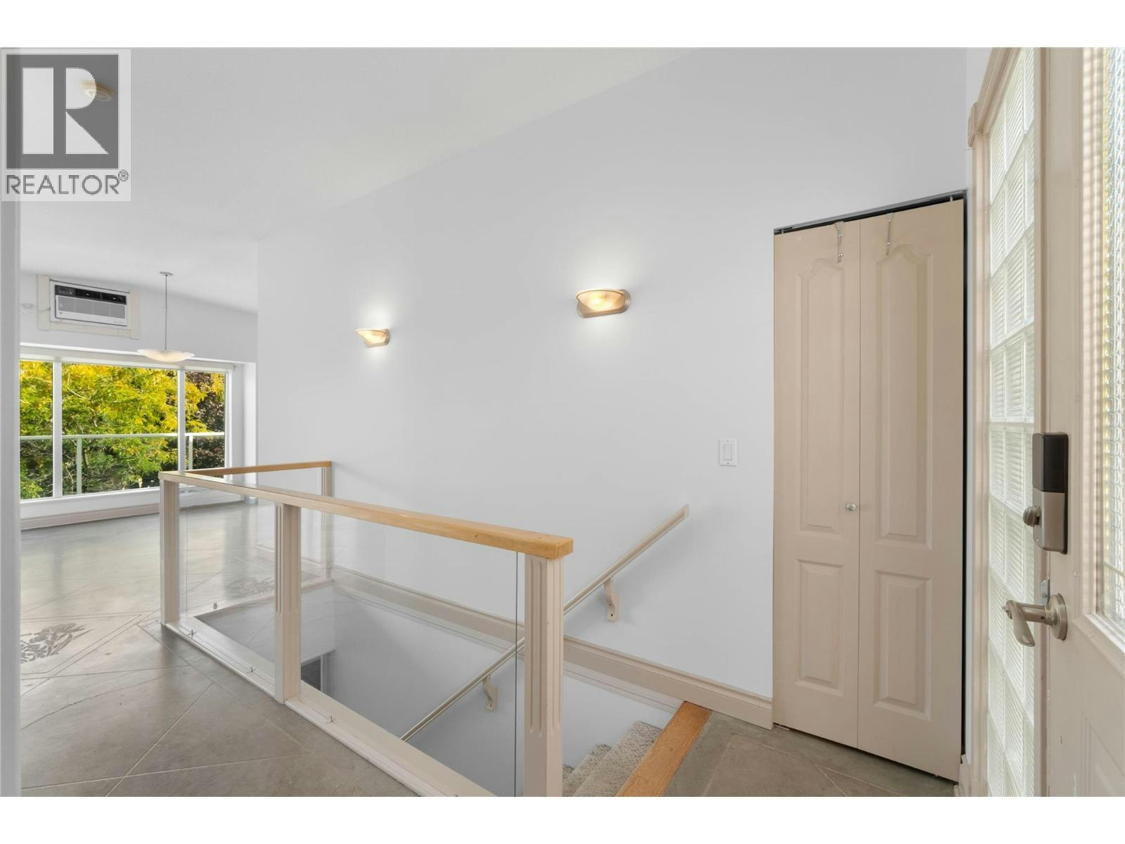 803-15 Hudson's Bay Trail, Kamloops, BC, V2C 6S6 - 18