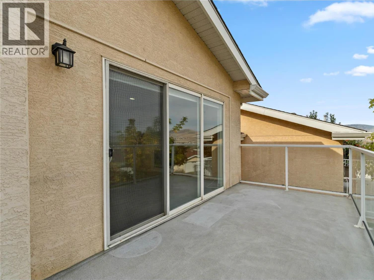 803-15 Hudson's Bay Trail, Kamloops, BC, V2C 6S6 - 13