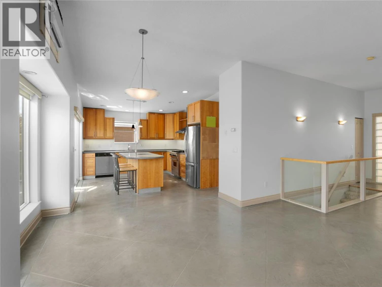 803-15 Hudson's Bay Trail, Kamloops, BC, V2C 6S6 - 9