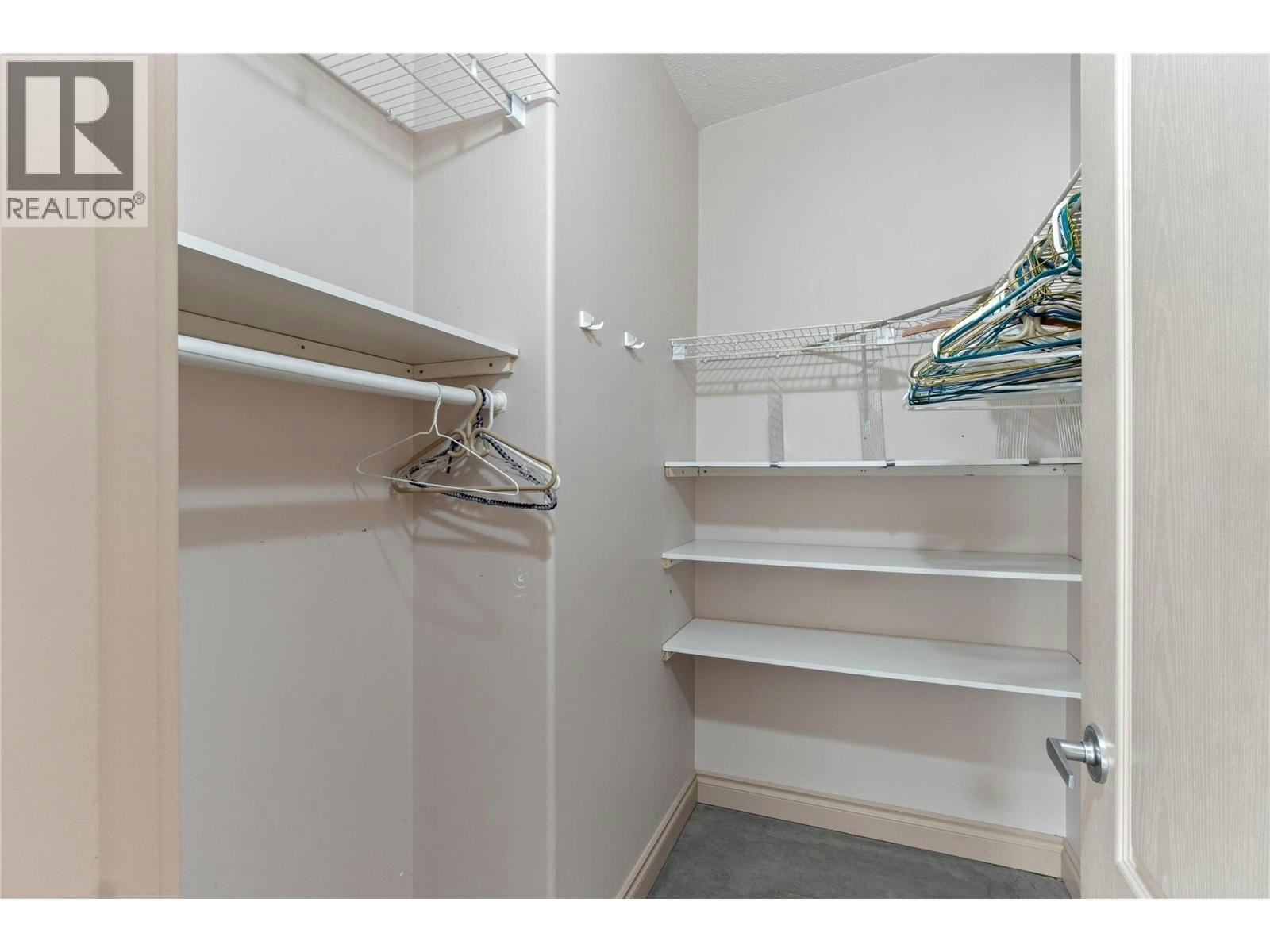 803-15 Hudson's Bay Trail, Kamloops, BC, V2C 6S6 - 22