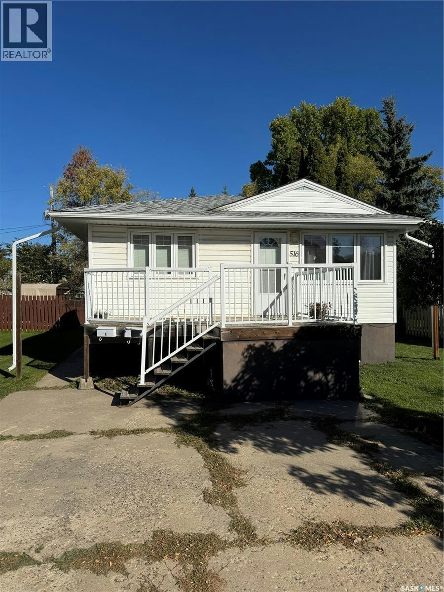 516 26th Street E, Prince Albert, SK, S6V 1V5