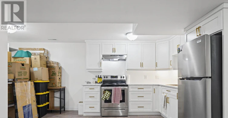 LOWER-9 Sanders Court, St. Thomas, ON, N5P 4J9 - 9