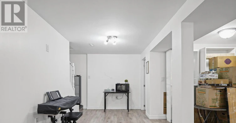 LOWER-9 Sanders Court, St. Thomas, ON, N5P 4J9 - 6