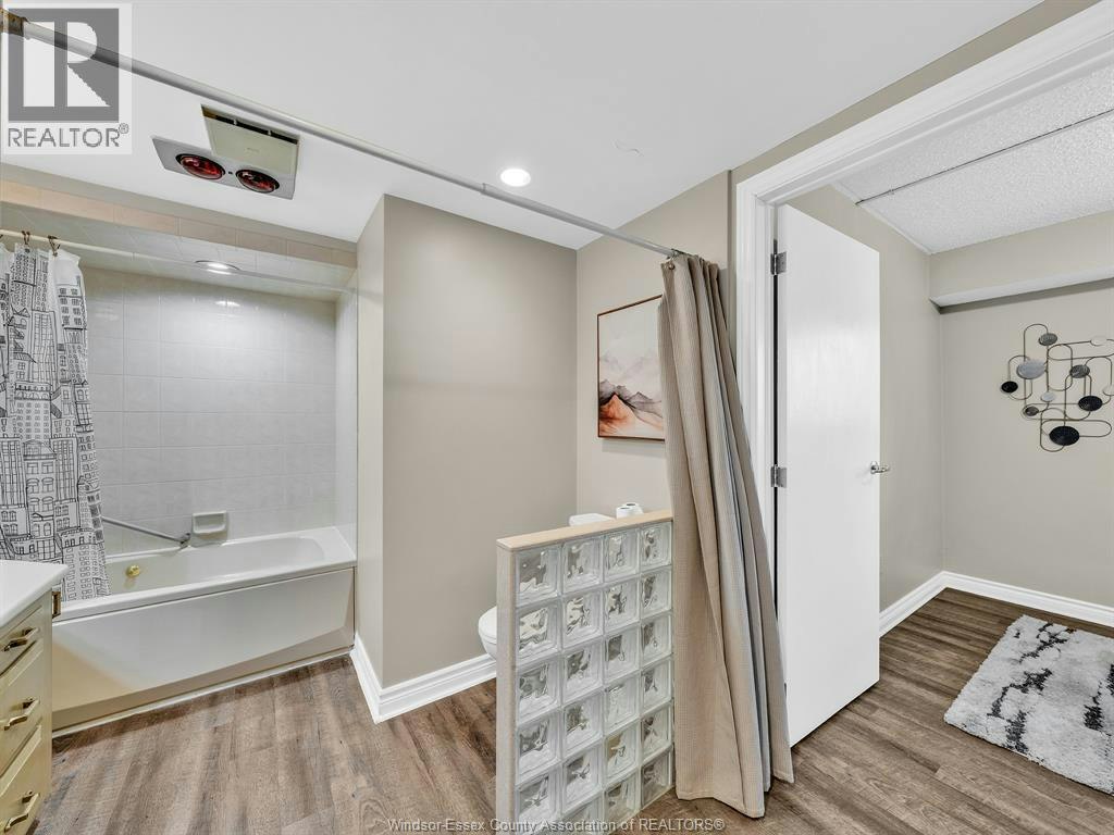 201-109 Robson Road, Leamington, ON, N8H 3V4 - 23