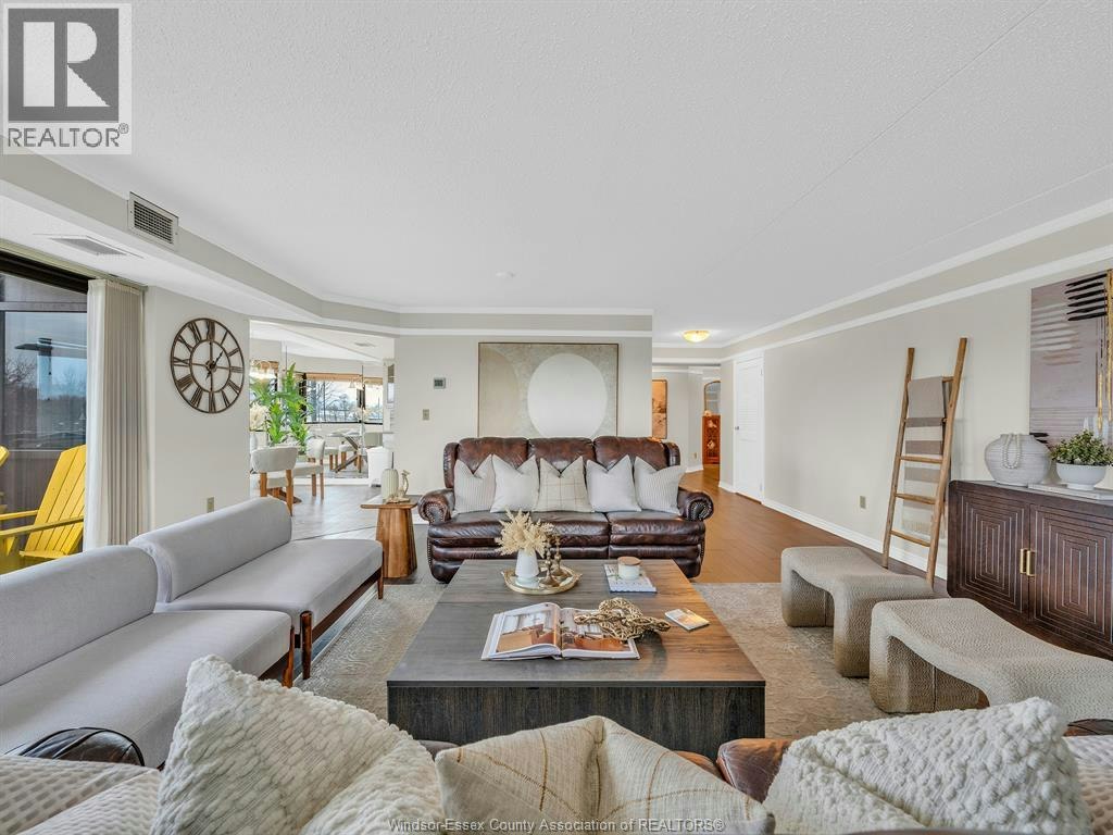 201-109 Robson Road, Leamington, ON, N8H 3V4 - 6