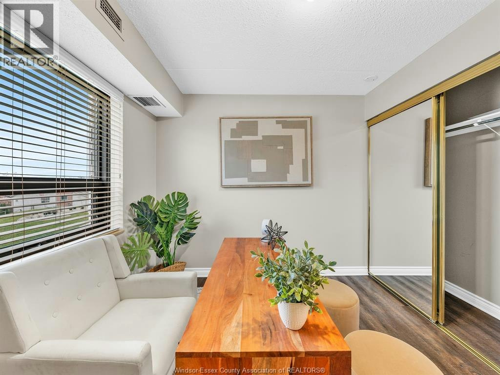 201-109 Robson Road, Leamington, ON, N8H 3V4 - 21