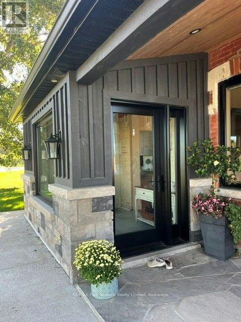 4594 County 124 Road Road, Clearview, ON, L9Y 2Z1 - 2