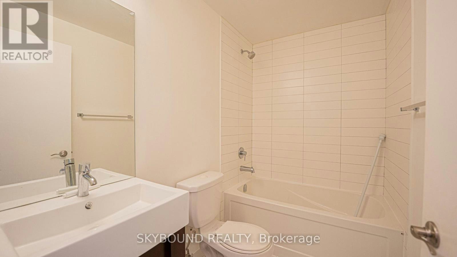 303-840 Queens Plate Drive, Toronto, ON, M9W 7J9 - 14