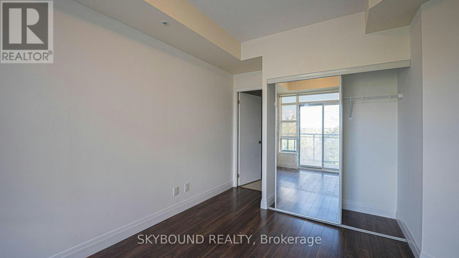 303-840 Queens Plate Drive, Toronto, ON, M9W 7J9 - 8