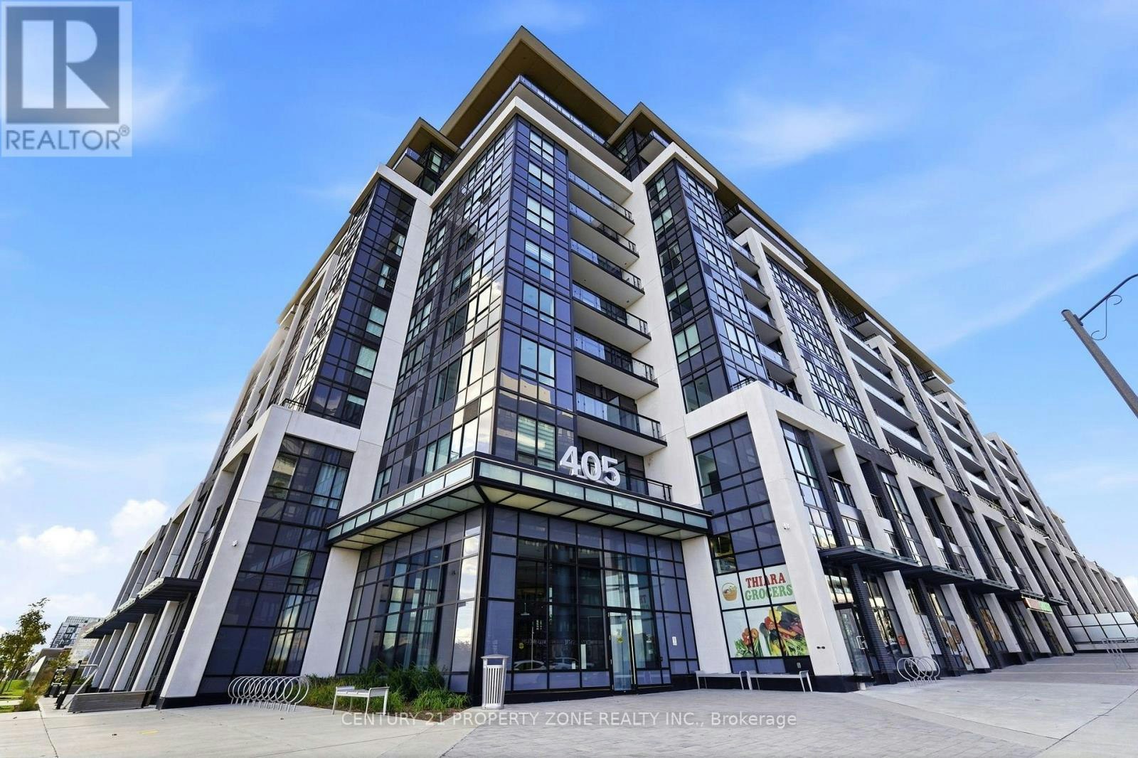 719-405 Dundas Street W, Oakville, ON, L6M 4M2