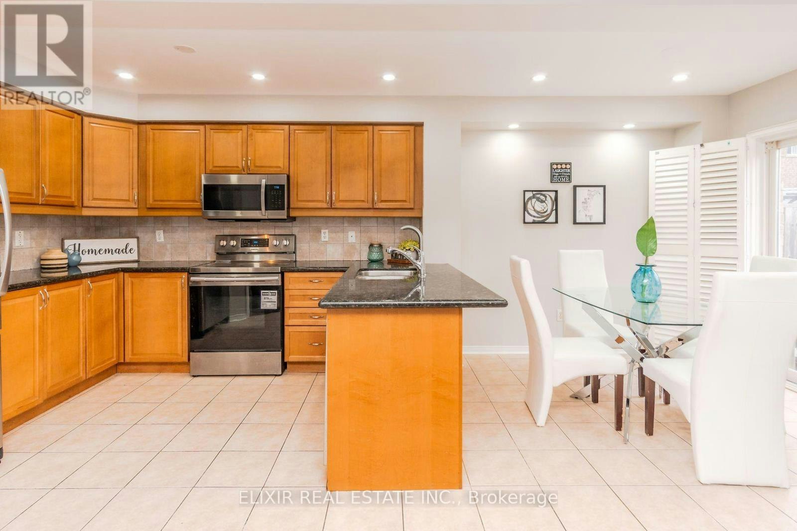 32 Trumpet Valley Boulevard, Brampton, ON, L7A 3N8 - 9