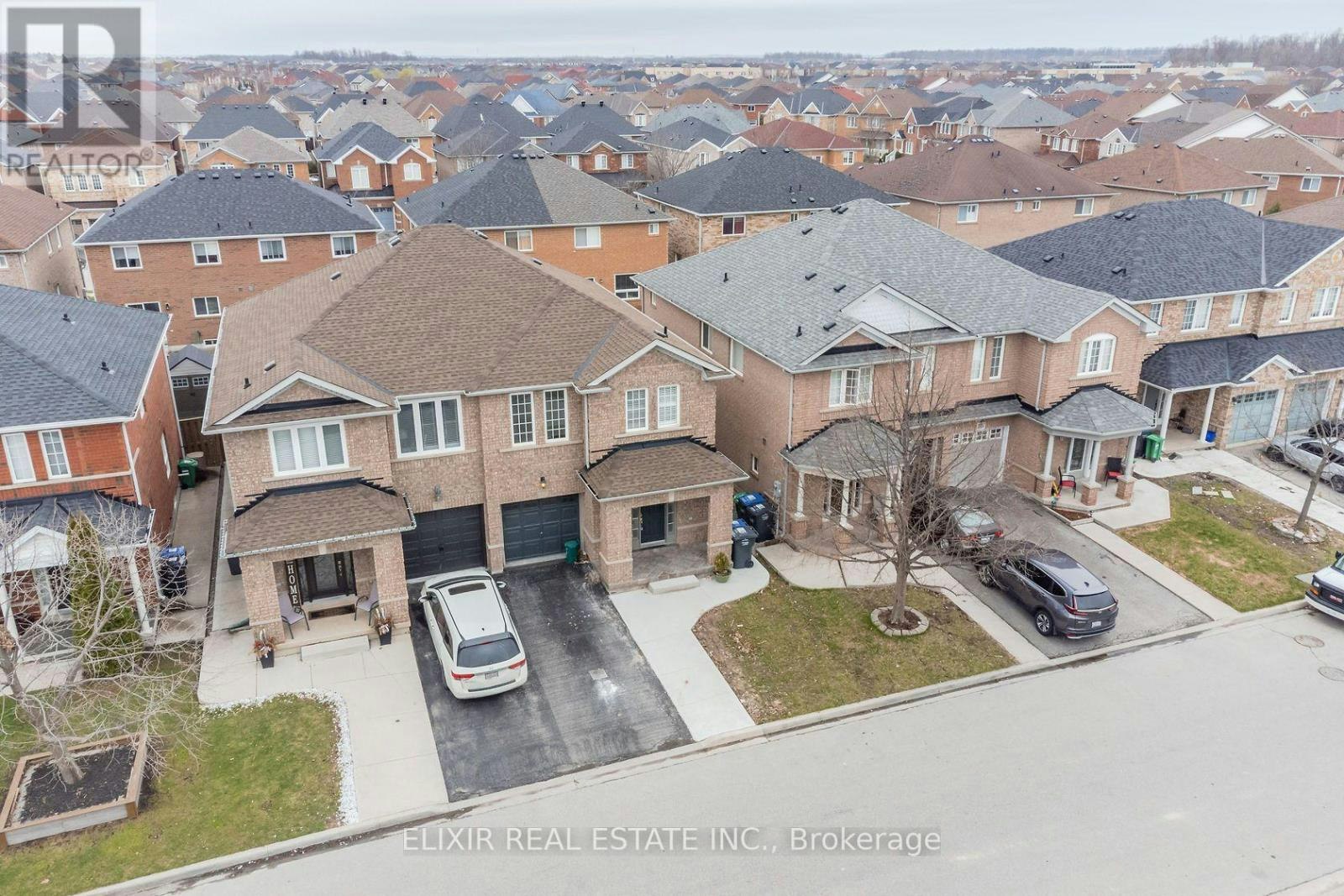 32 Trumpet Valley Boulevard, Brampton, ON, L7A 3N8 - 2