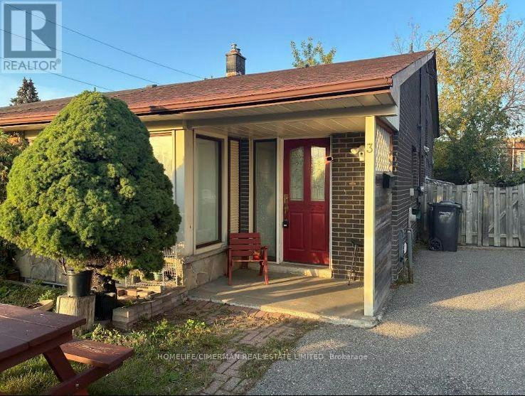3 Benton Street, Brampton, ON, L6W 3B8