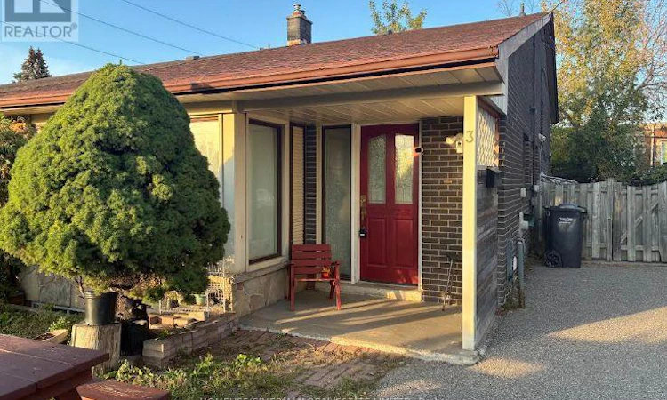 3 Benton Street