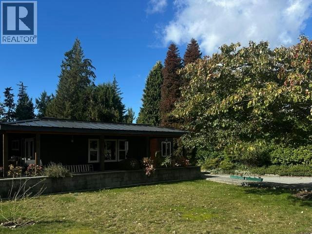 4945 Manson Avenue, Powell River, BC, V8A 3N6