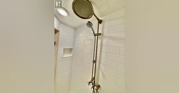 LOWER-172 Queenslea Avenue, Toronto, ON, M9N 2L3 - 19