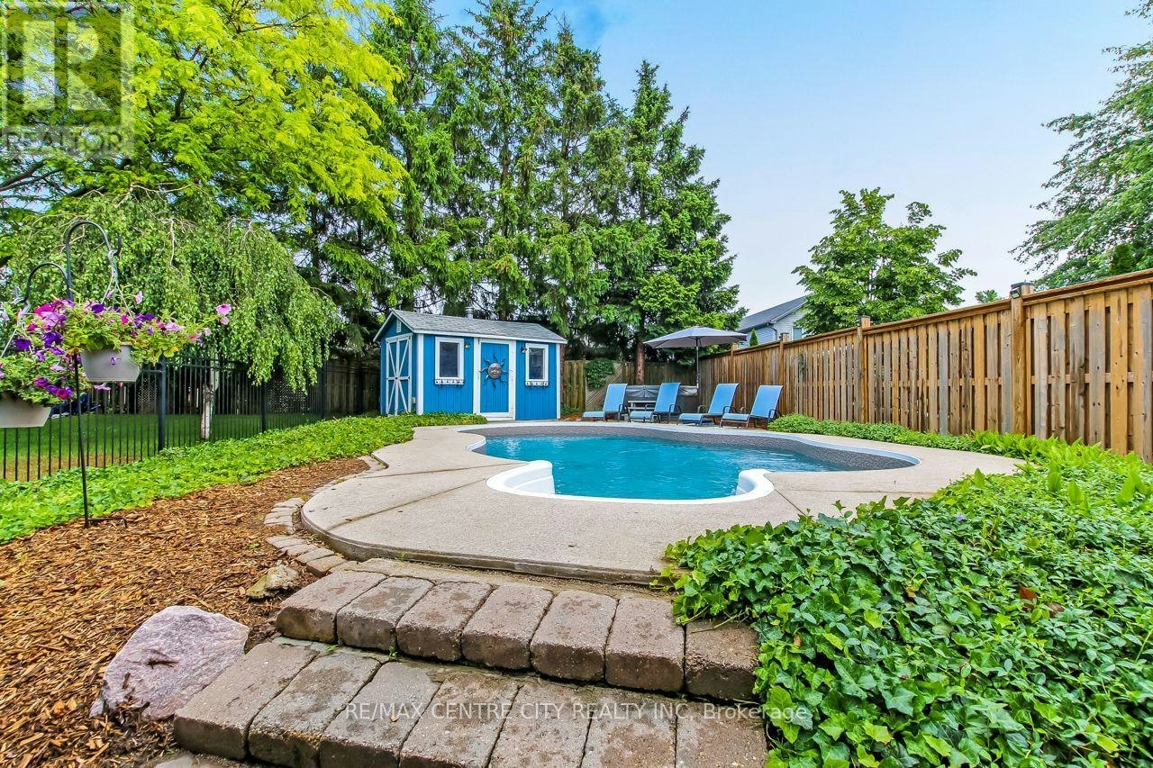 96 Carrie Crescent, St. Thomas, ON, N5R 6C2